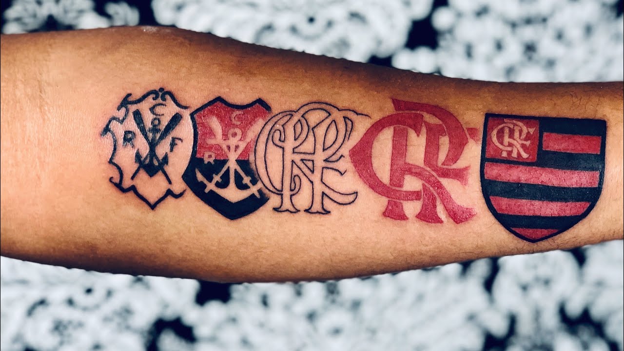 Tatuagem do Flamengo: 12 ideias para homenagear o Mengão Tatuagem do Flamengo IDEIAS