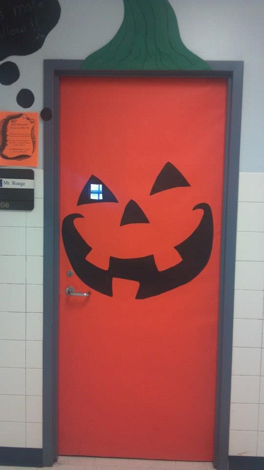 Decoração de Porta Halloween: 12 melhores ideias decoração de porta de Halloween