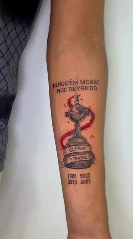 Tatuagem do Flamengo: 12 ideias de tatuagens Tatuagem do Flamengo