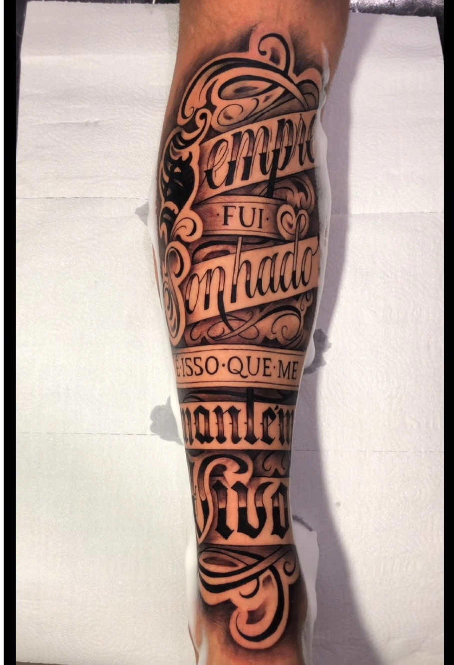 12 ideias de Tatuagem na Canela Tatuagem na Canela