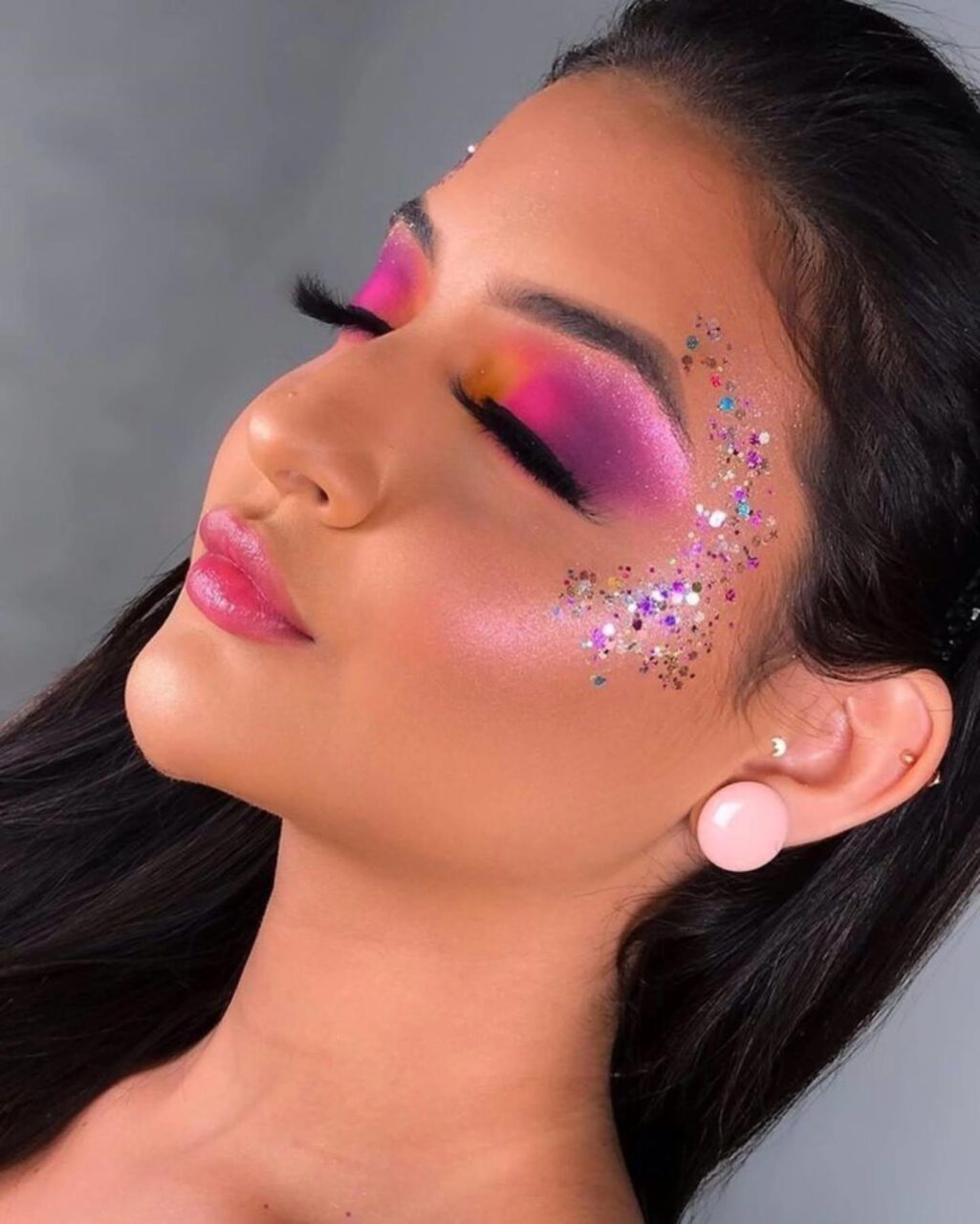 Maquiagem de Carnaval: 15 ideias para brilhar na folia Maquiagem Carnaval