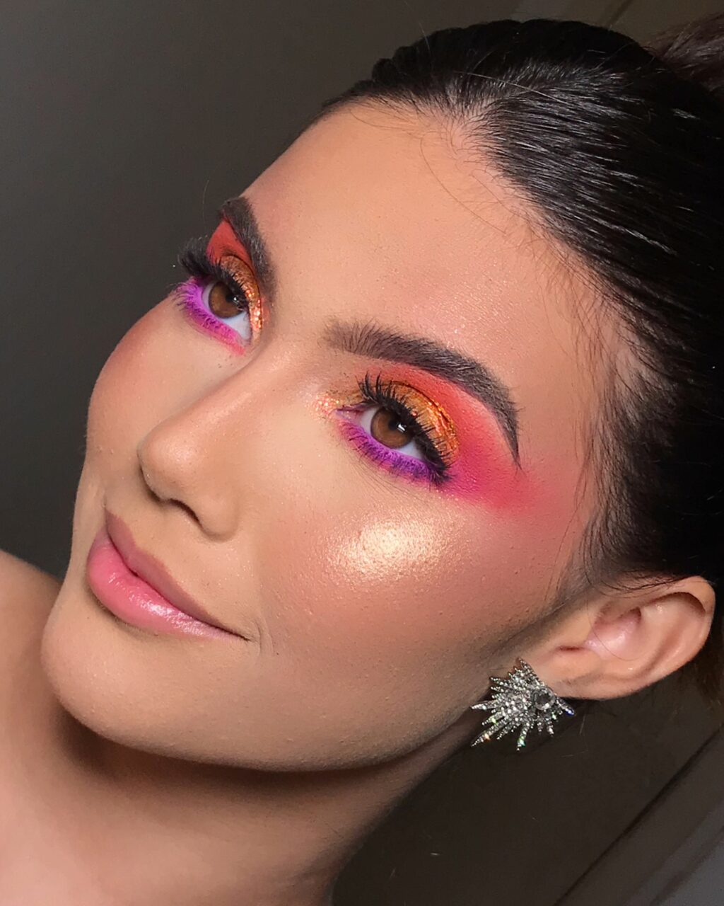 Maquiagem de Carnaval: 12 estilos para destacar seu visual na folia Maquiagem Carnaval