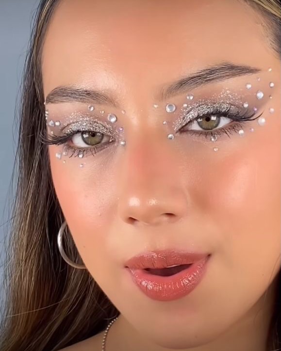 Maquiagem de Carnaval: 12 opções para inspirar Maquiagem Carnaval