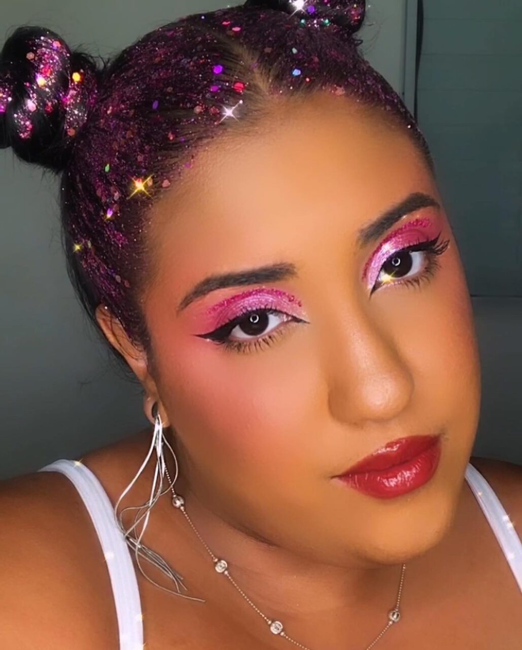 Maquiagem de Carnaval: 12 melhores ideias para brilhar na folia Maquiagem Carnaval