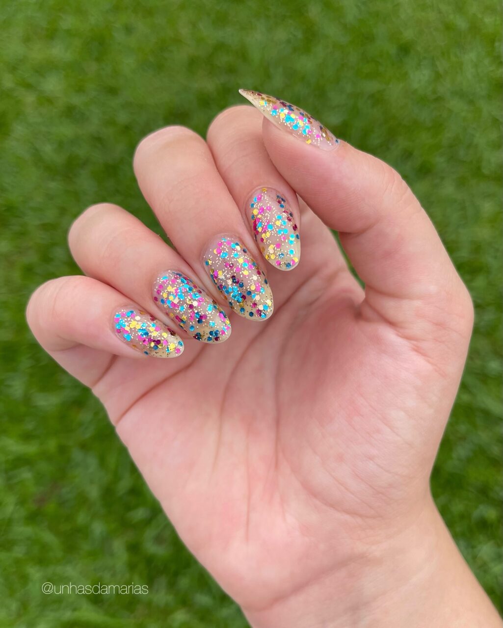 Unhas de Carnaval: 12 modelos para inspirar Unhas Carnaval