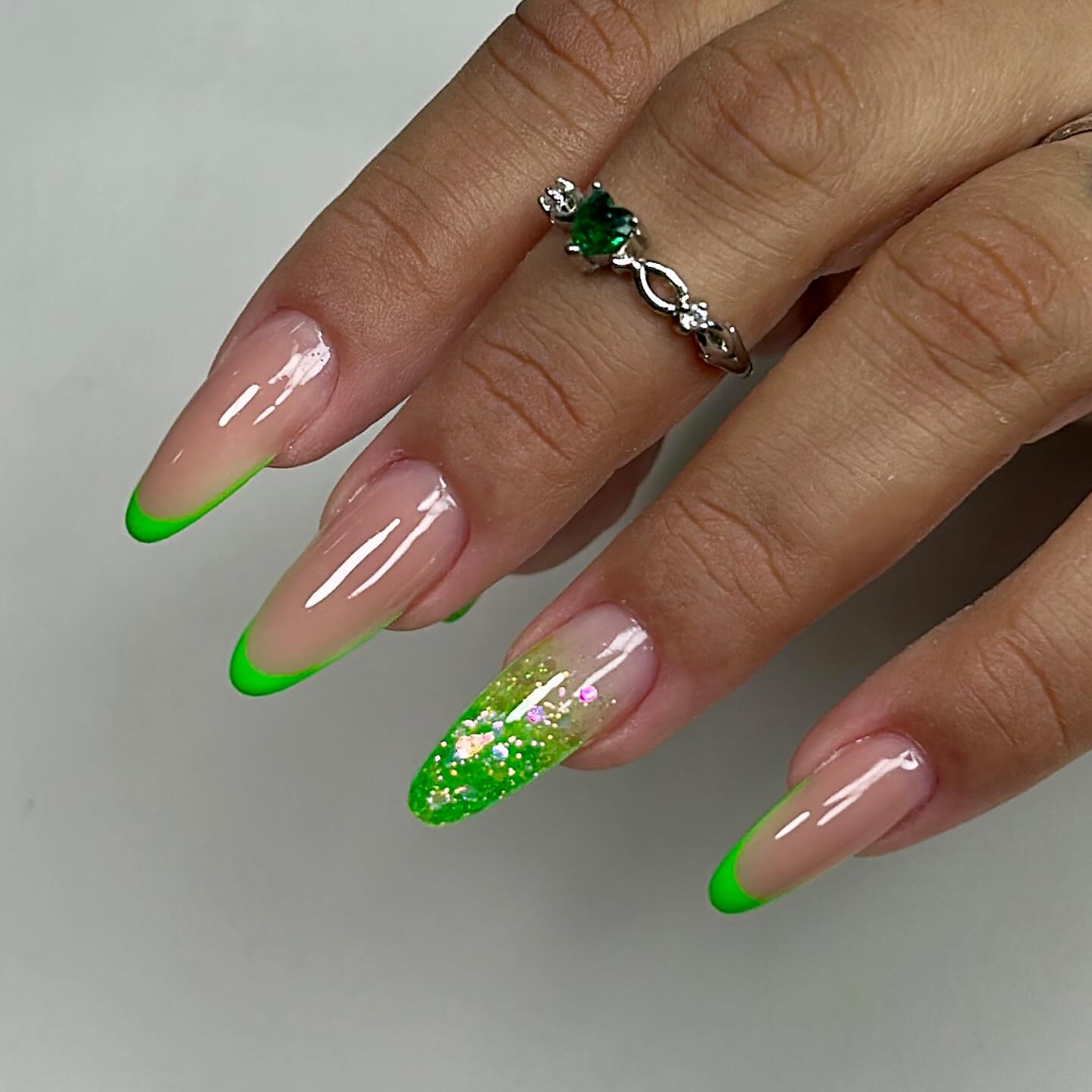 Unhas de Carnaval: 12 modelos para inspirar Unhas Carnaval