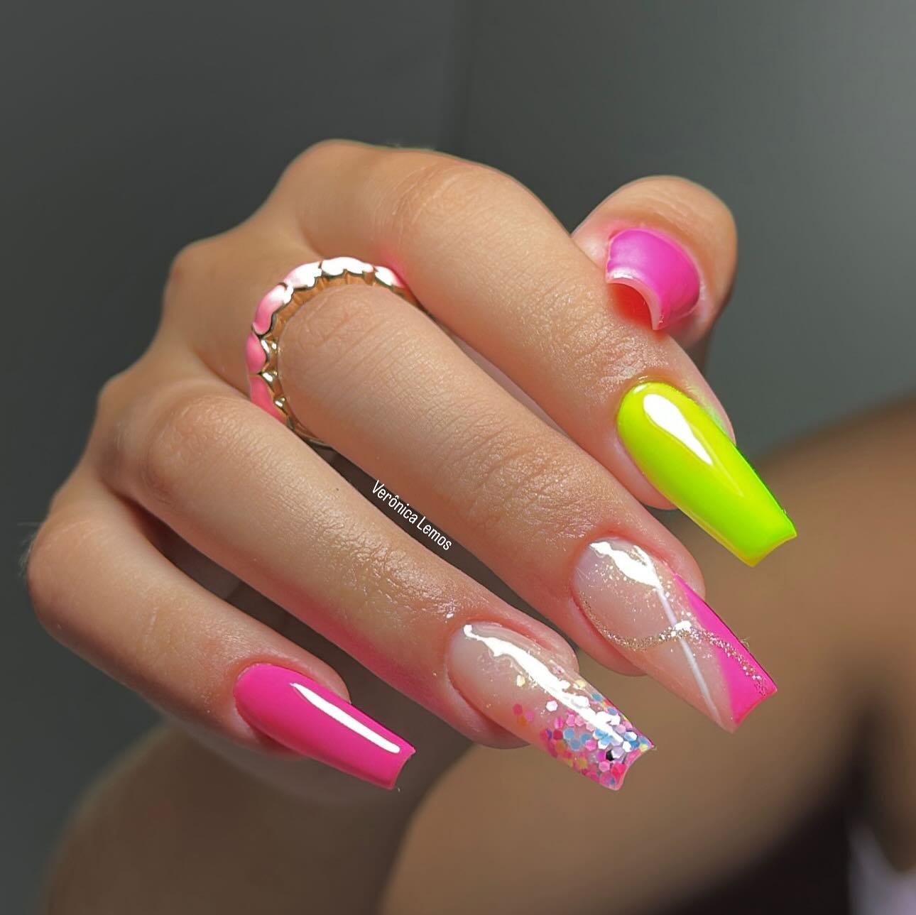 Unhas de Carnaval: 12 ideias para arrasar na folia Unhas de Carnaval