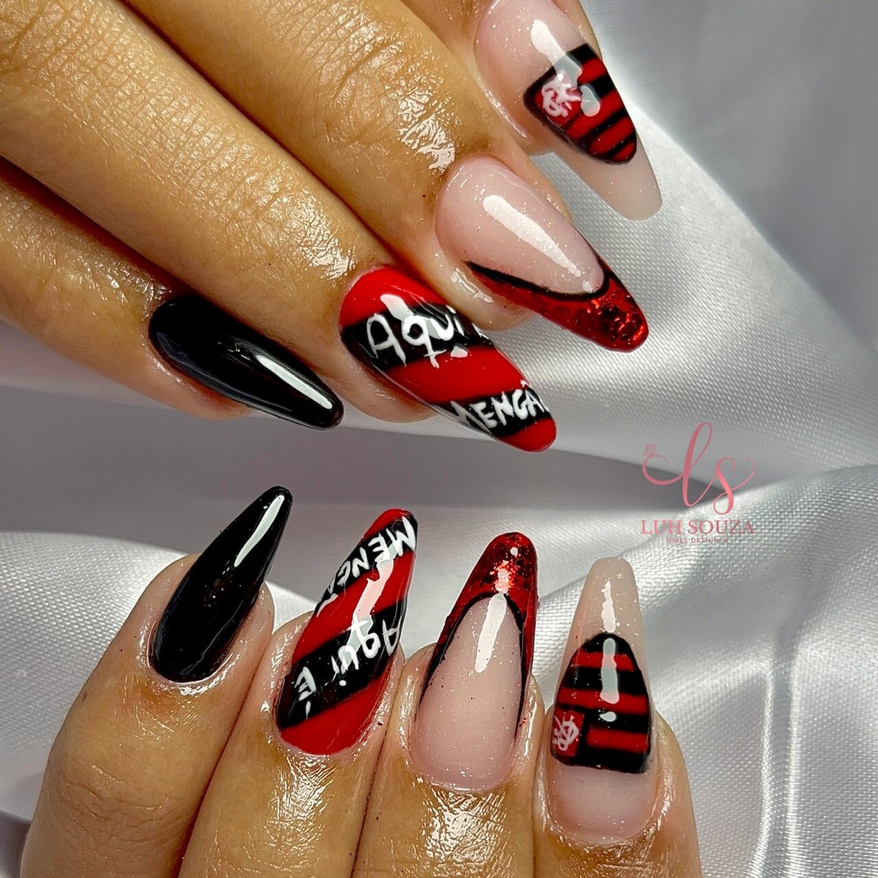 Unhas do Flamengo: 12 modelos para torcer com estilo rubro-negro Unhas do Flamengo