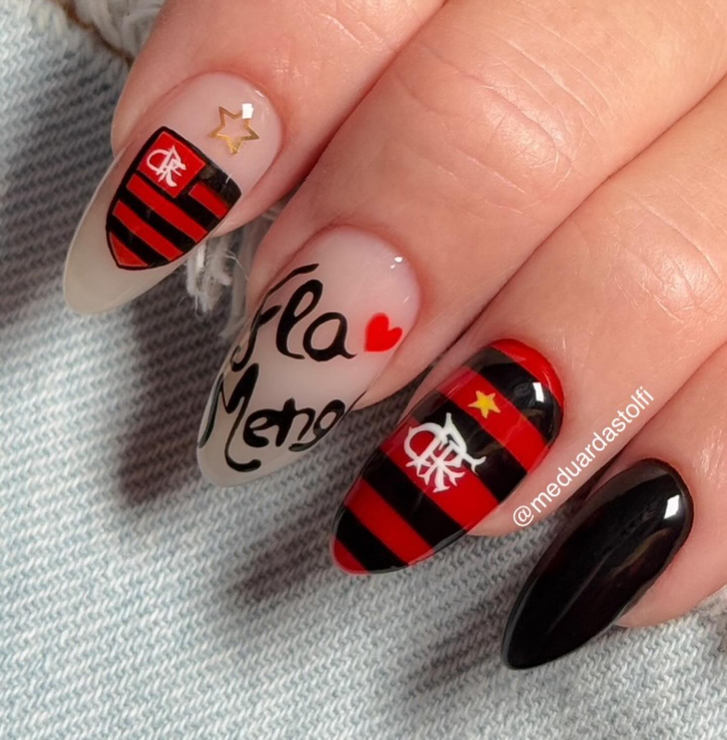 Unhas do Flamengo: 12 modelos para torcer com estilo rubro-negro Unhas do Flamengo